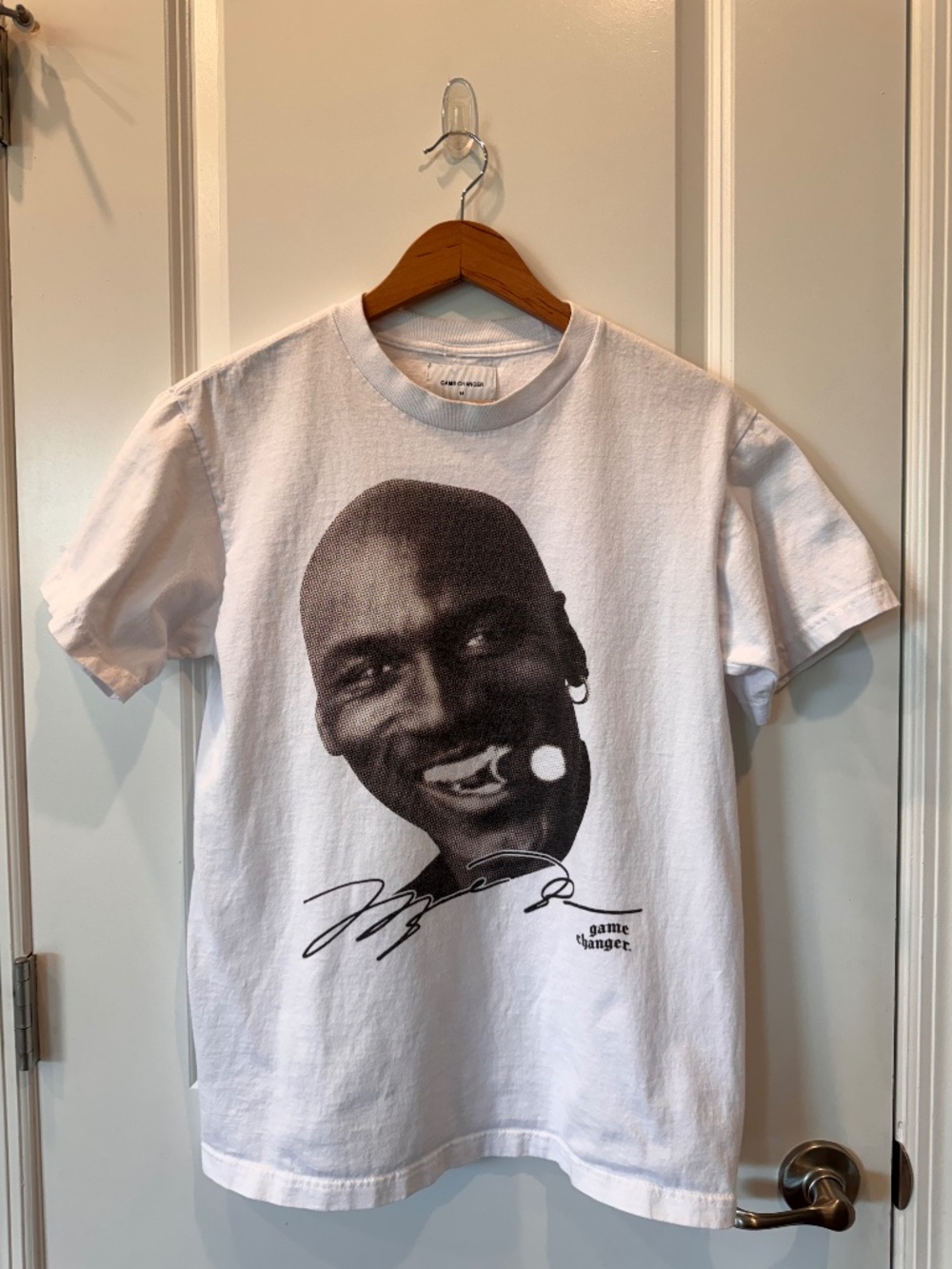 GAME CHANGER MICHAEL JORDAN T-SHIRT SIZE M